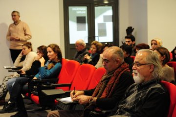 2014 yılında Hacettepe Üniversitesi Güzel Sanatlar Fakültesi’nde öğrencilere yönelik yapılan “İsmail Altınok” Paneli ve Sergisi